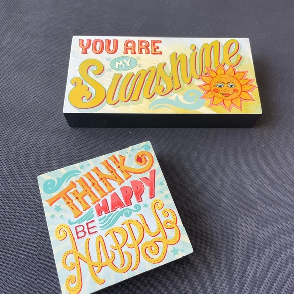 FRANCESCA’S decorative quote signs - Picture 2 of 3